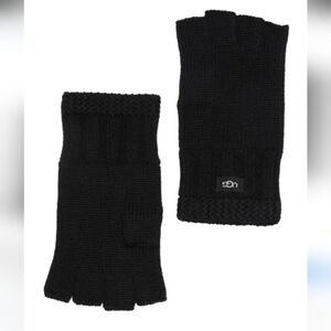 Ugg Knit Fingerless Gloves